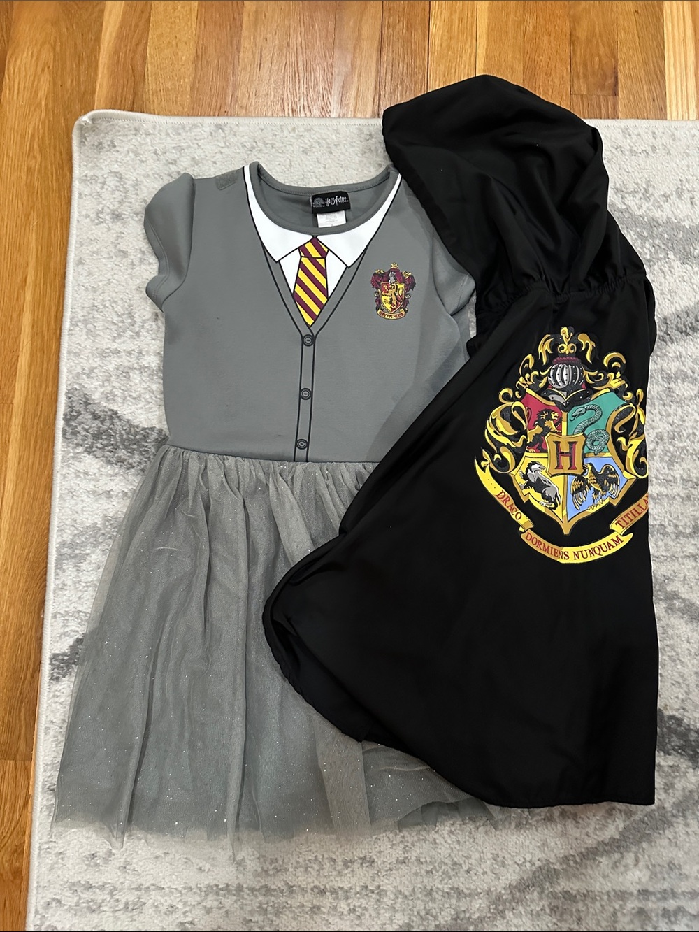 Hermione Halloween Girls' Costume Dress with Removable Black Cloak